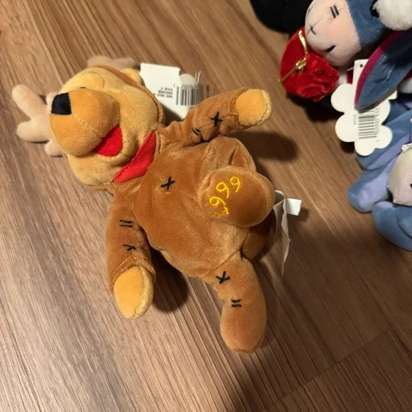 NWT 7 Disney 8” Christmas Mickey, Minnie, Pooh, Eeyore Plush Vintage 1990’s Lot - Picture 7 of 15